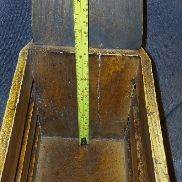 Rustic Wooden Chicken Basket - Picture 14 of 15